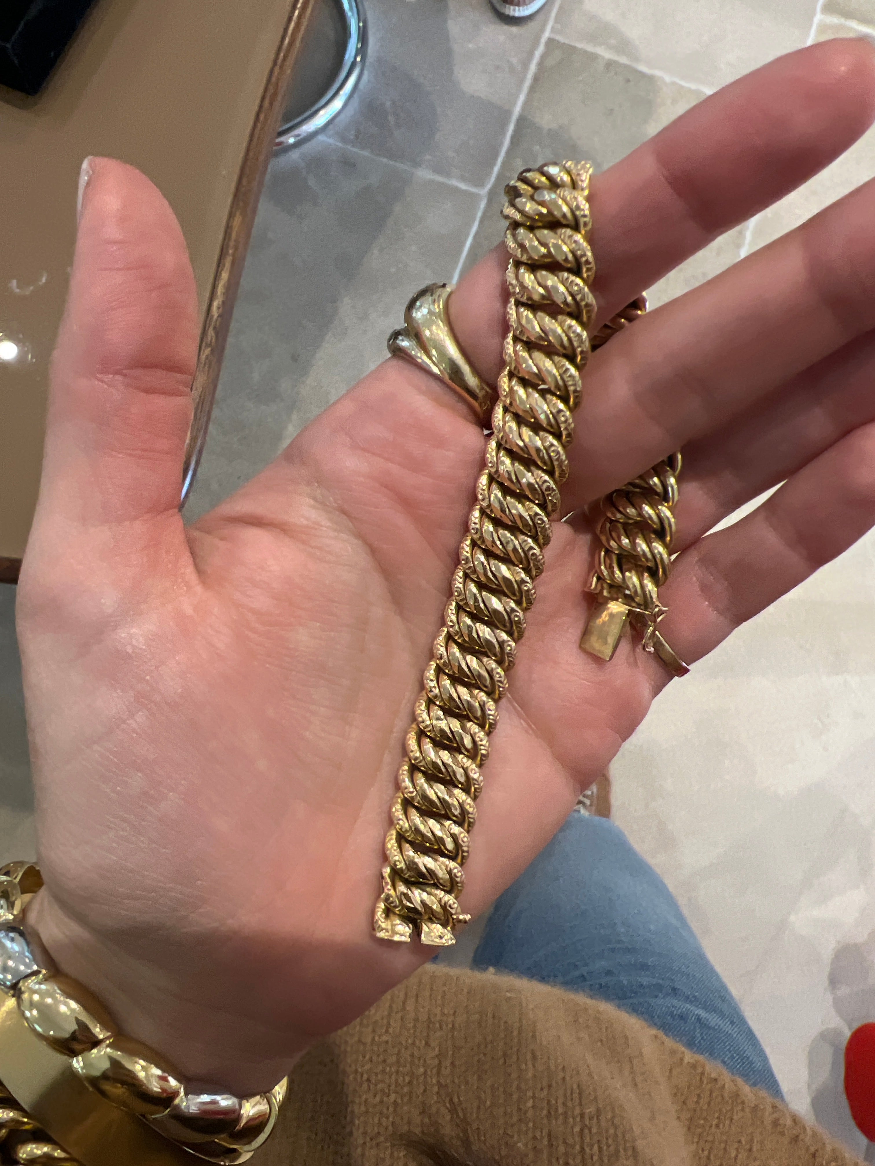 18ct gold double curb