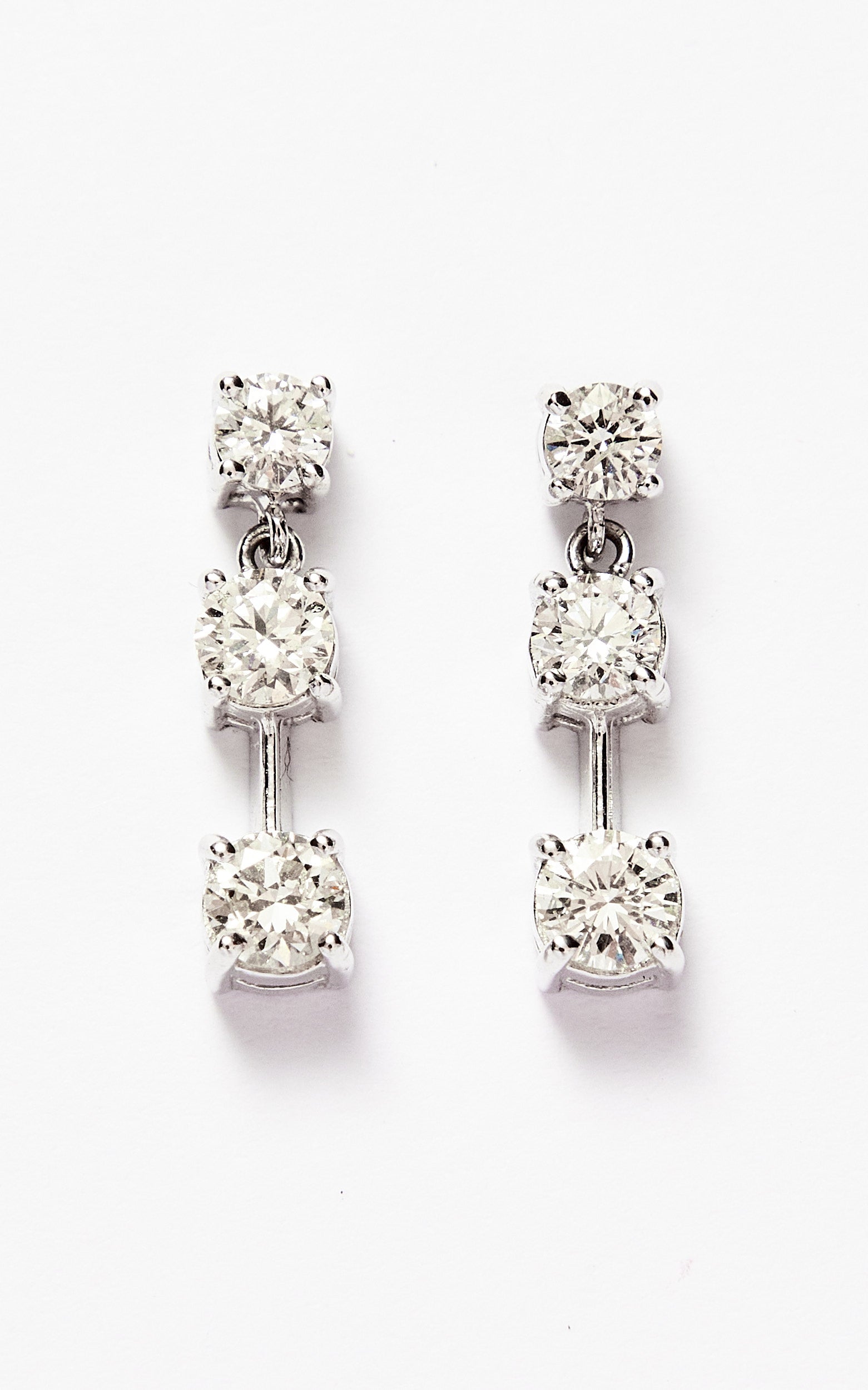 Vintage 18ct gold & diamond drop earrings