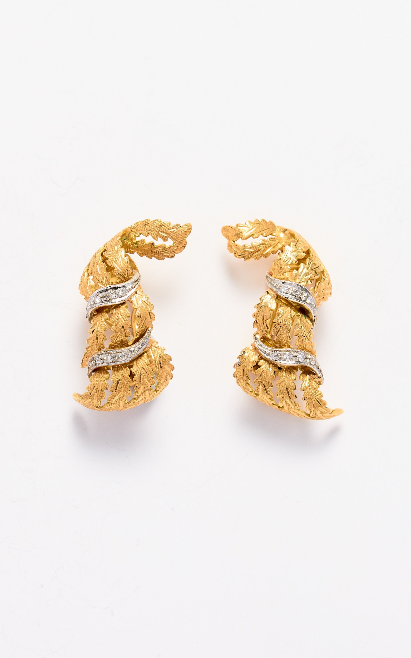 Vintage Italian 18ct gold & diamond ear clips