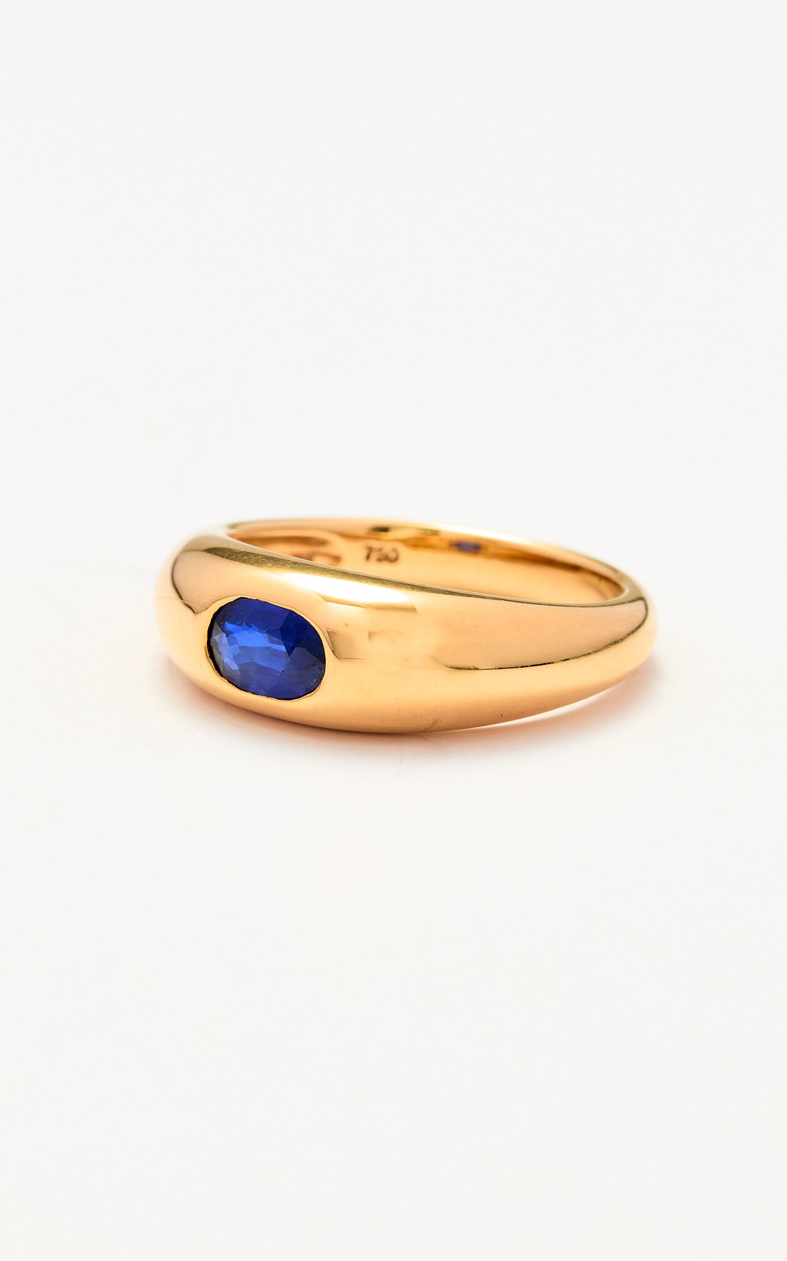 Vintage 18ct gold & sapphire ring