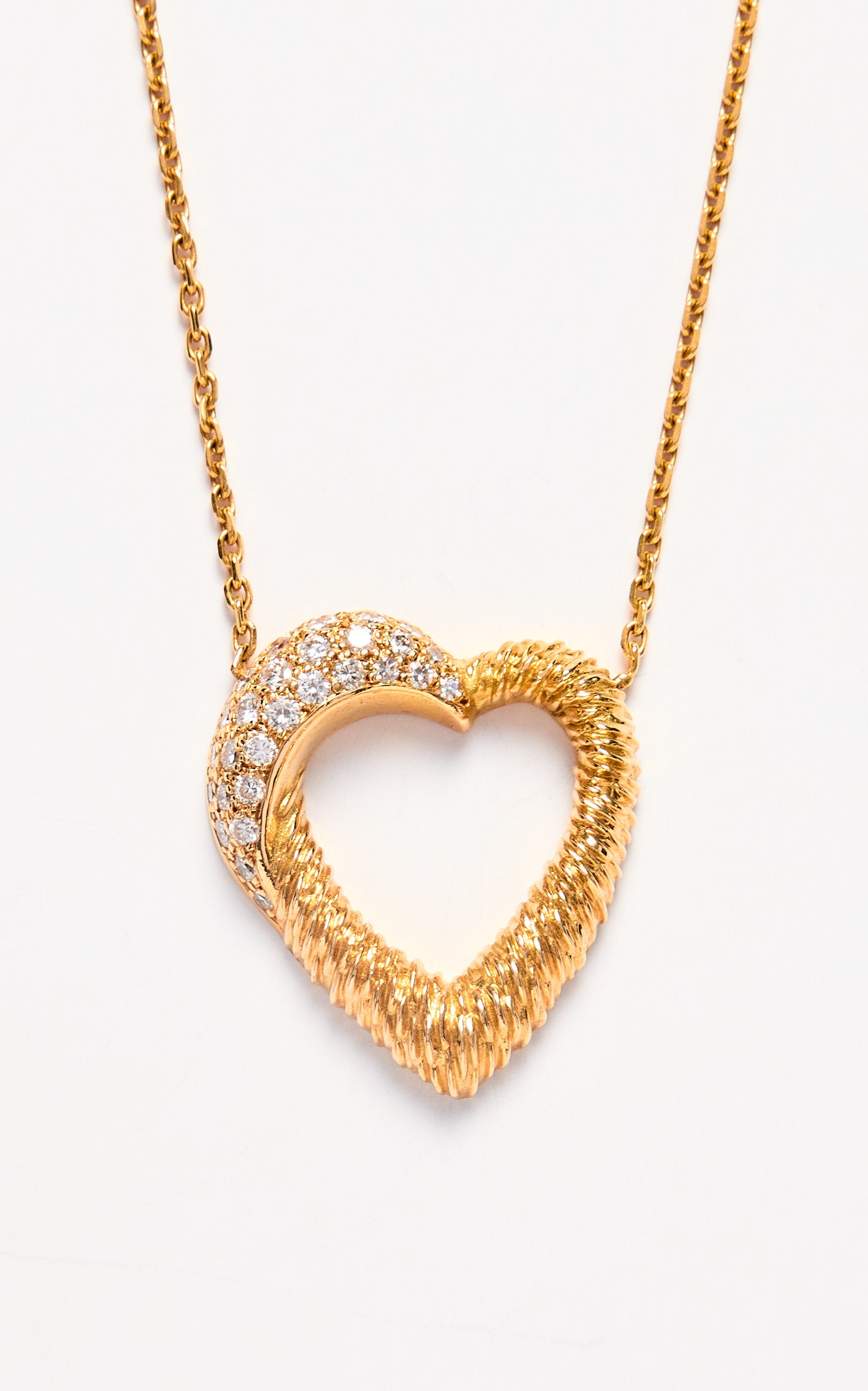 Vintage Boucheron 18ct Gold Diamond Heart Necklace