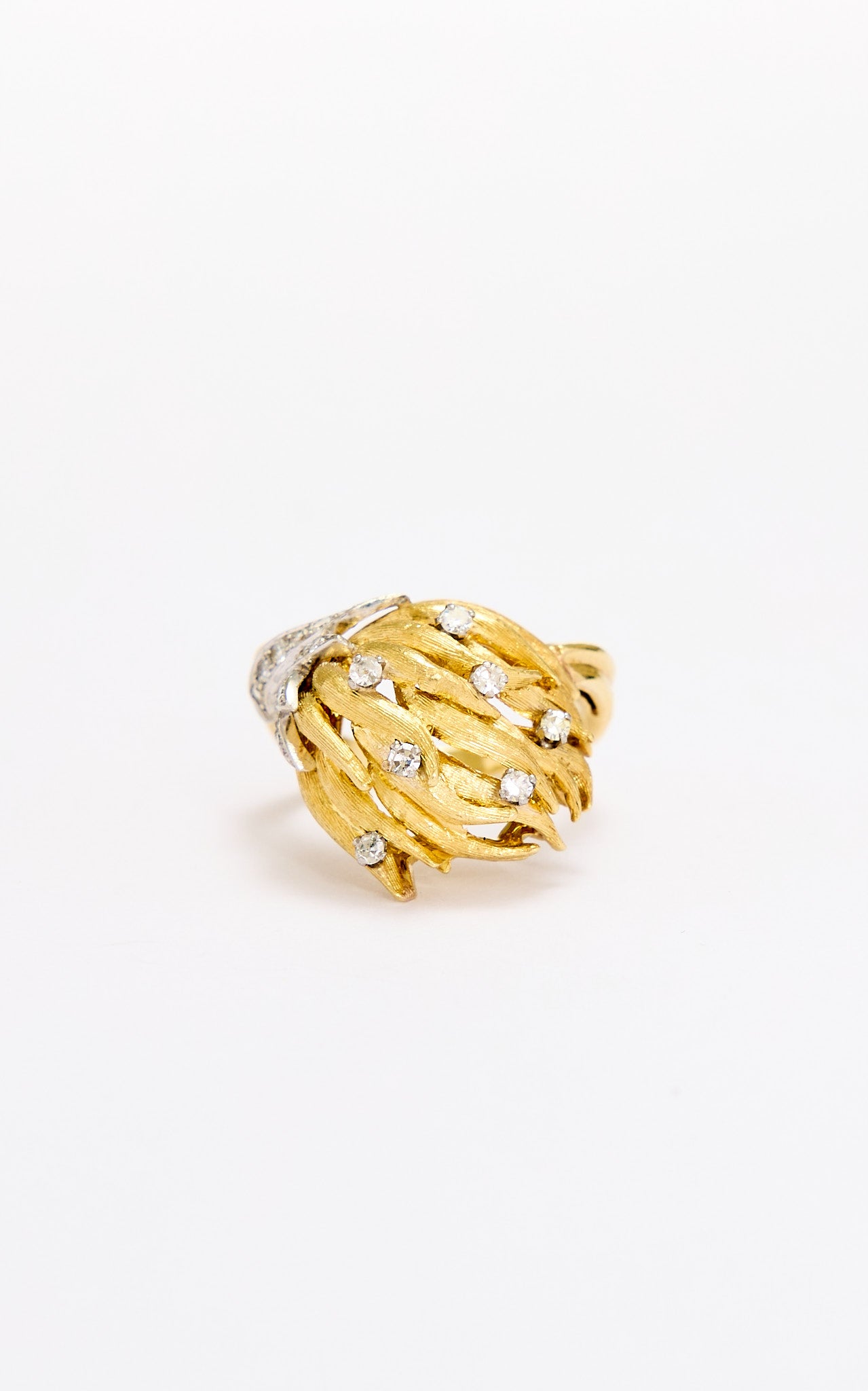 Vintage 18ct gold & diamond ring