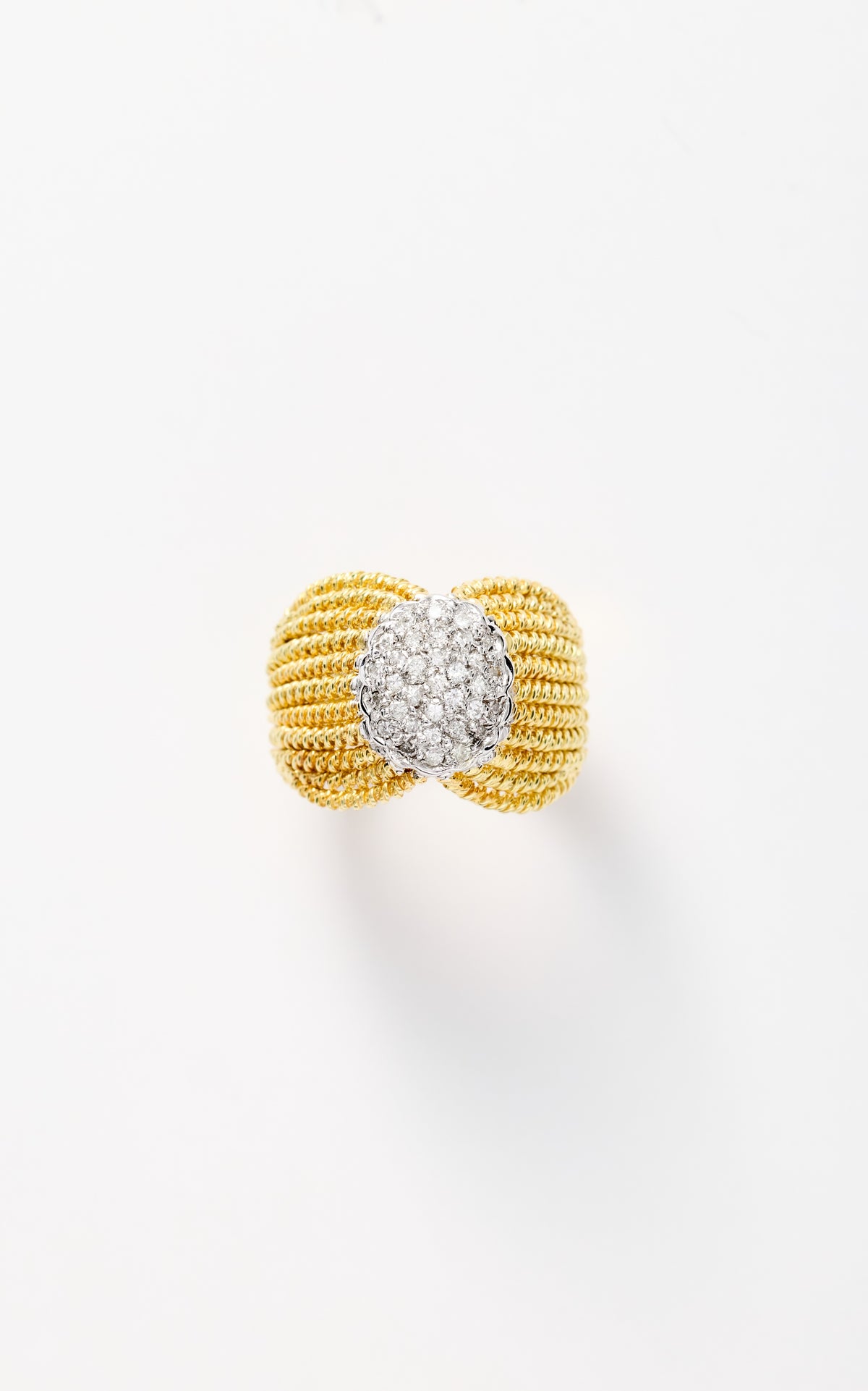18ct gold & diamond ring