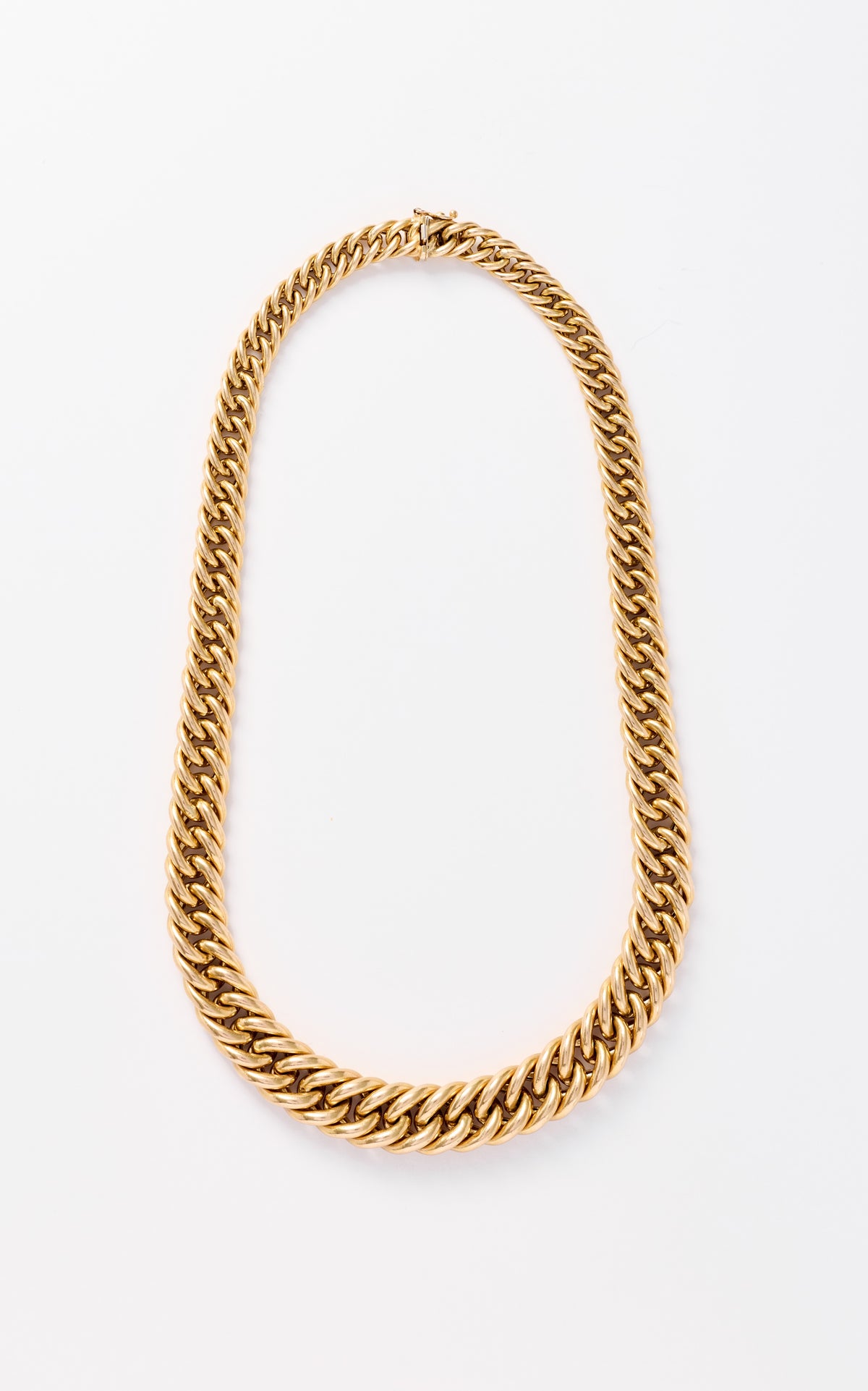 9ct gold graduated curb necklace
