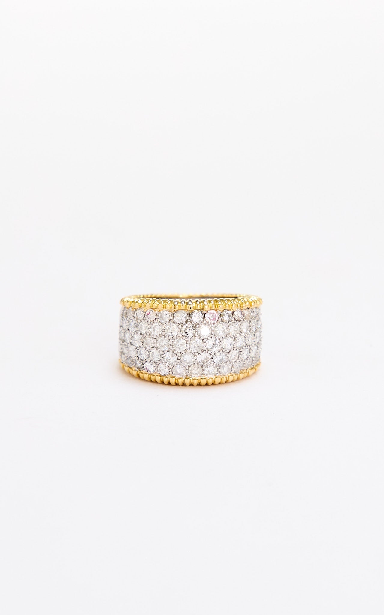 18ct gold & pavé diamond ring