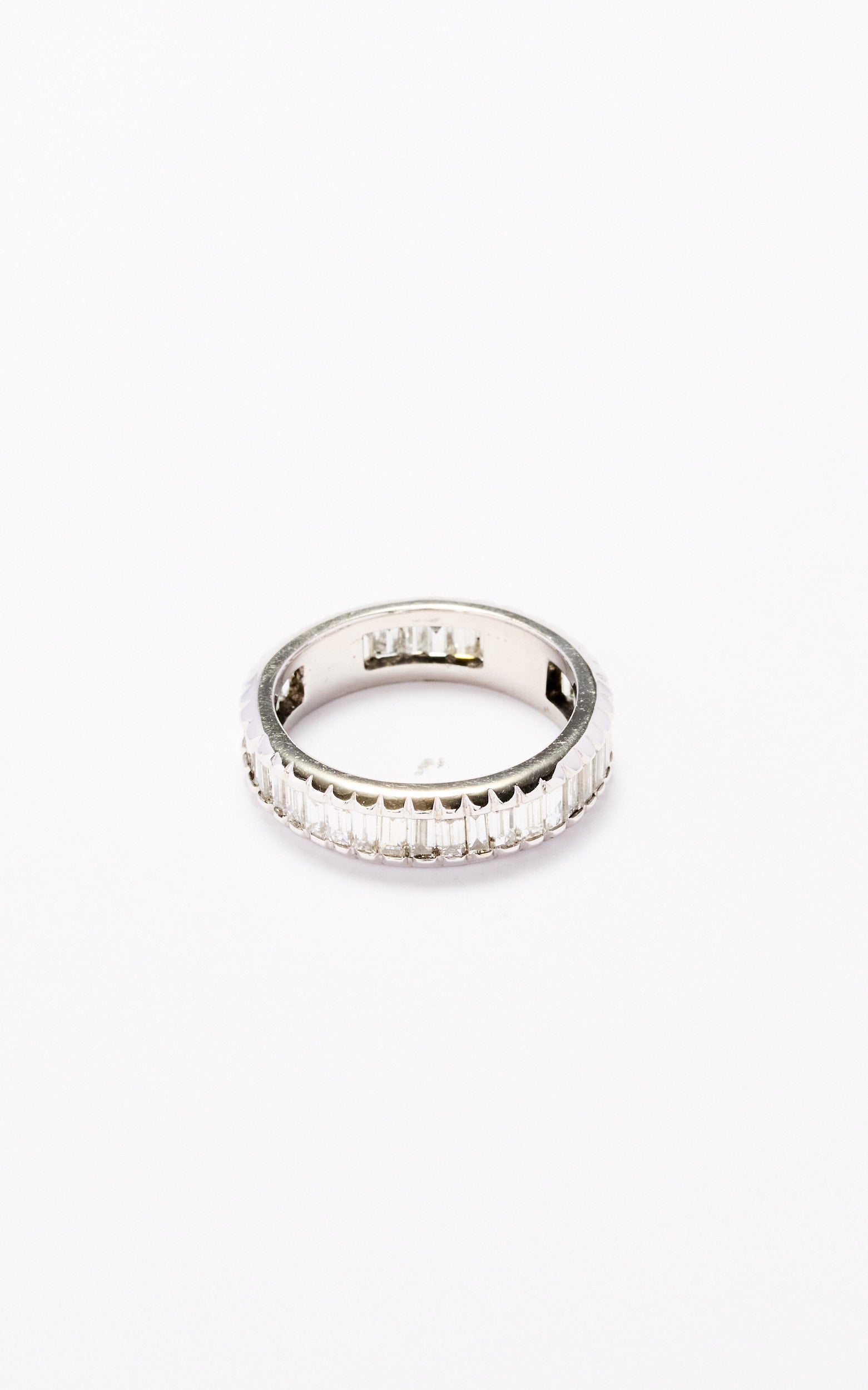 Vintage 18ct Gold & Baguette Diamond Eternity